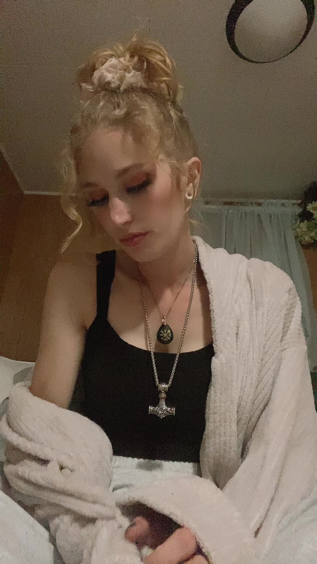 @mrs_mcreynolds