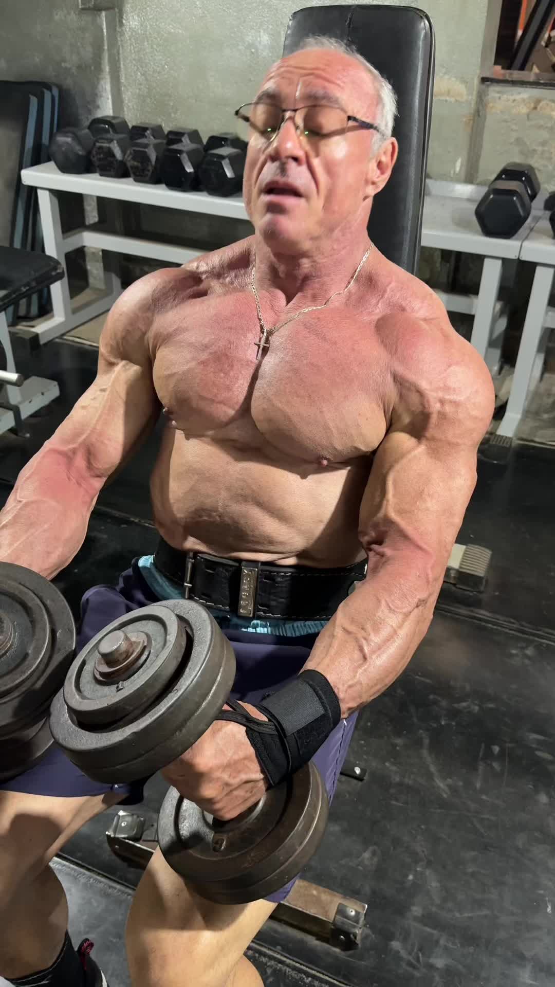 @Roger&atilde;o - Vov&ocirc; Bodybuilder