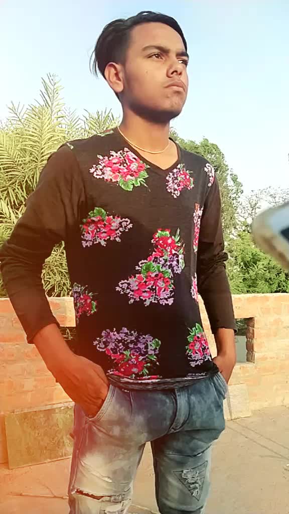 @AWM ▄︻̷̿┻̿═━一😍