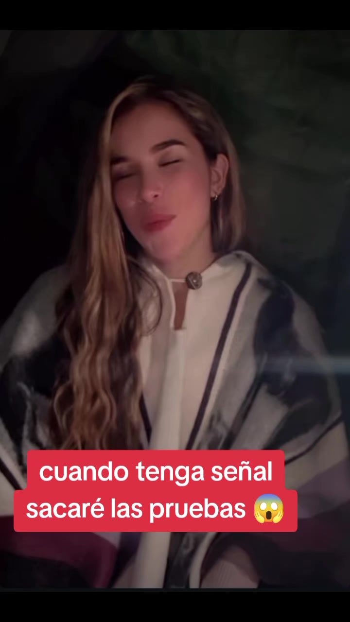 @AniEli