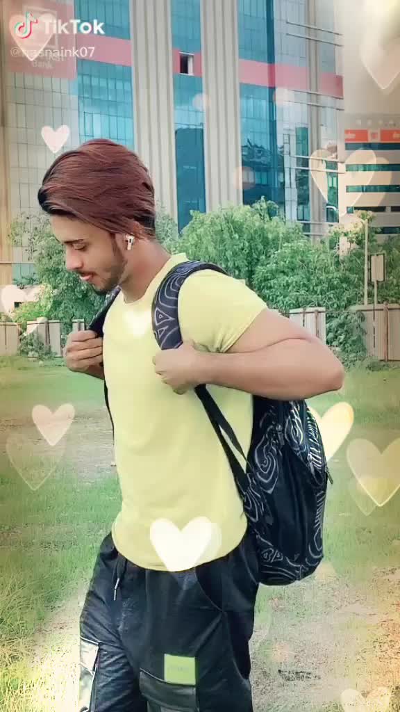 @Hasnain_Ashnoor