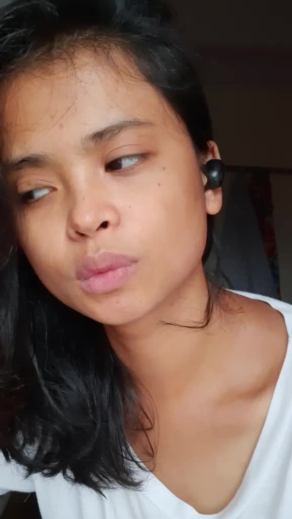 @v7gifyxyxyc