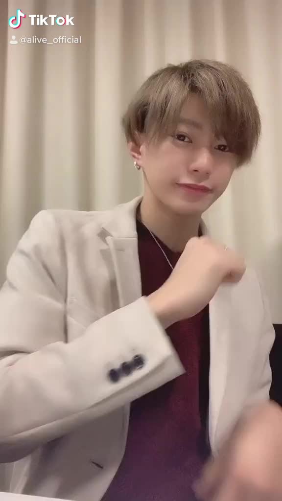 @ALIVE Official 公式