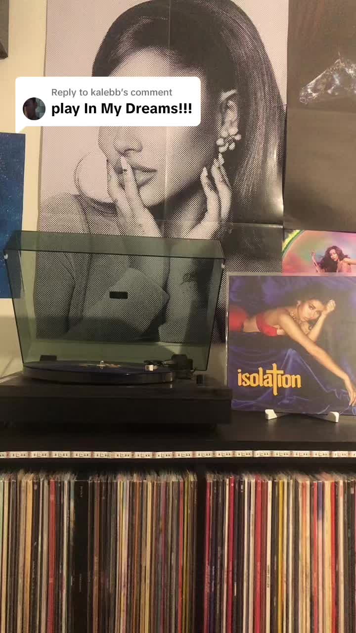 @vinyl addicted