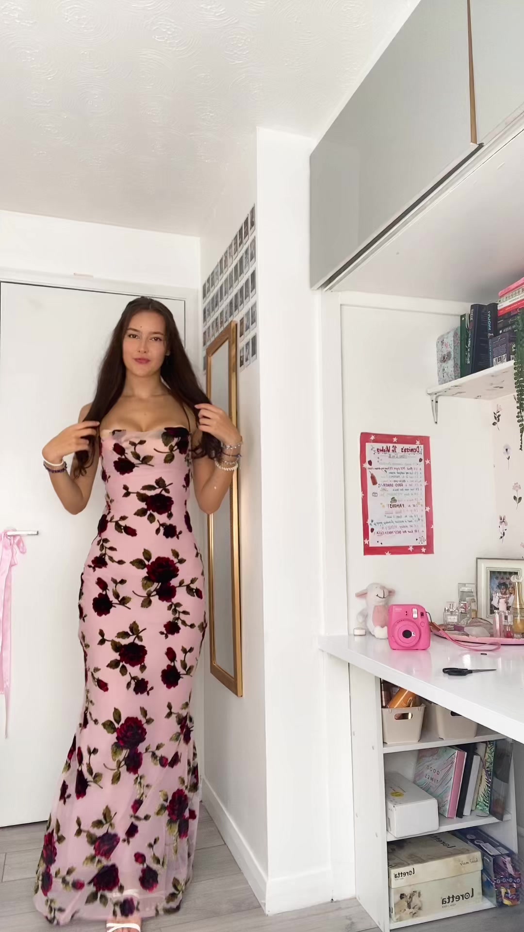 @Denisa