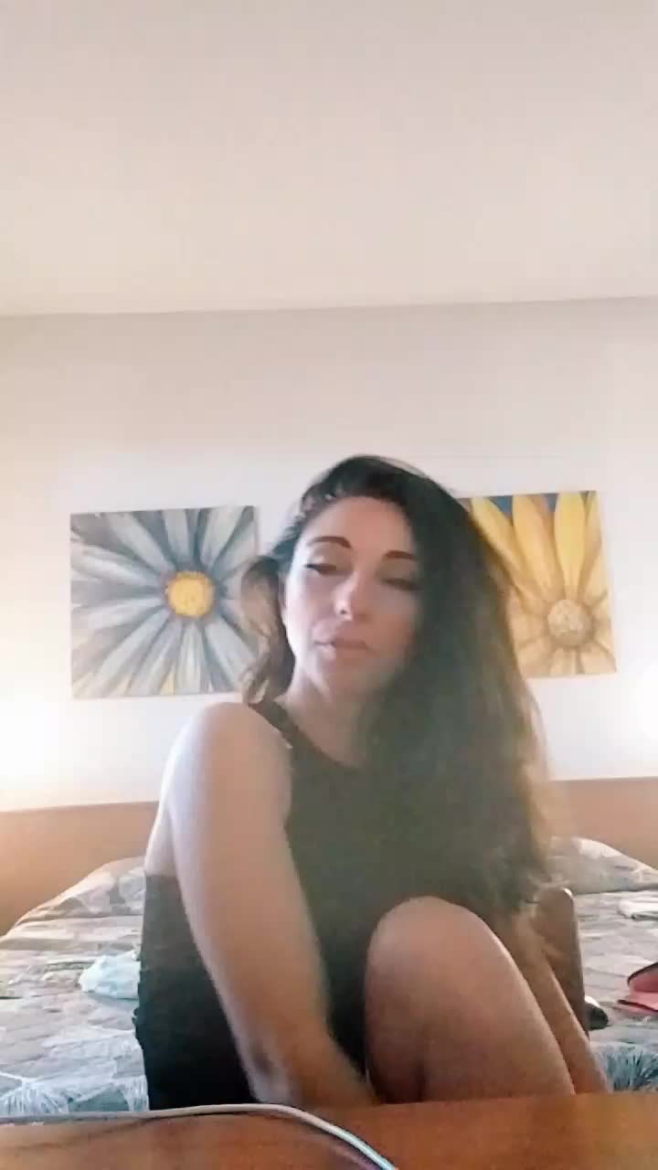 @angela