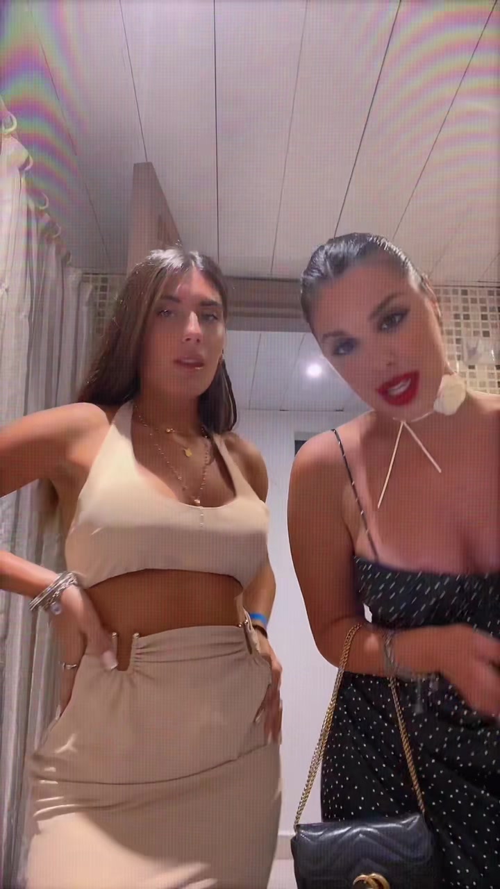 @CC&bull;✨