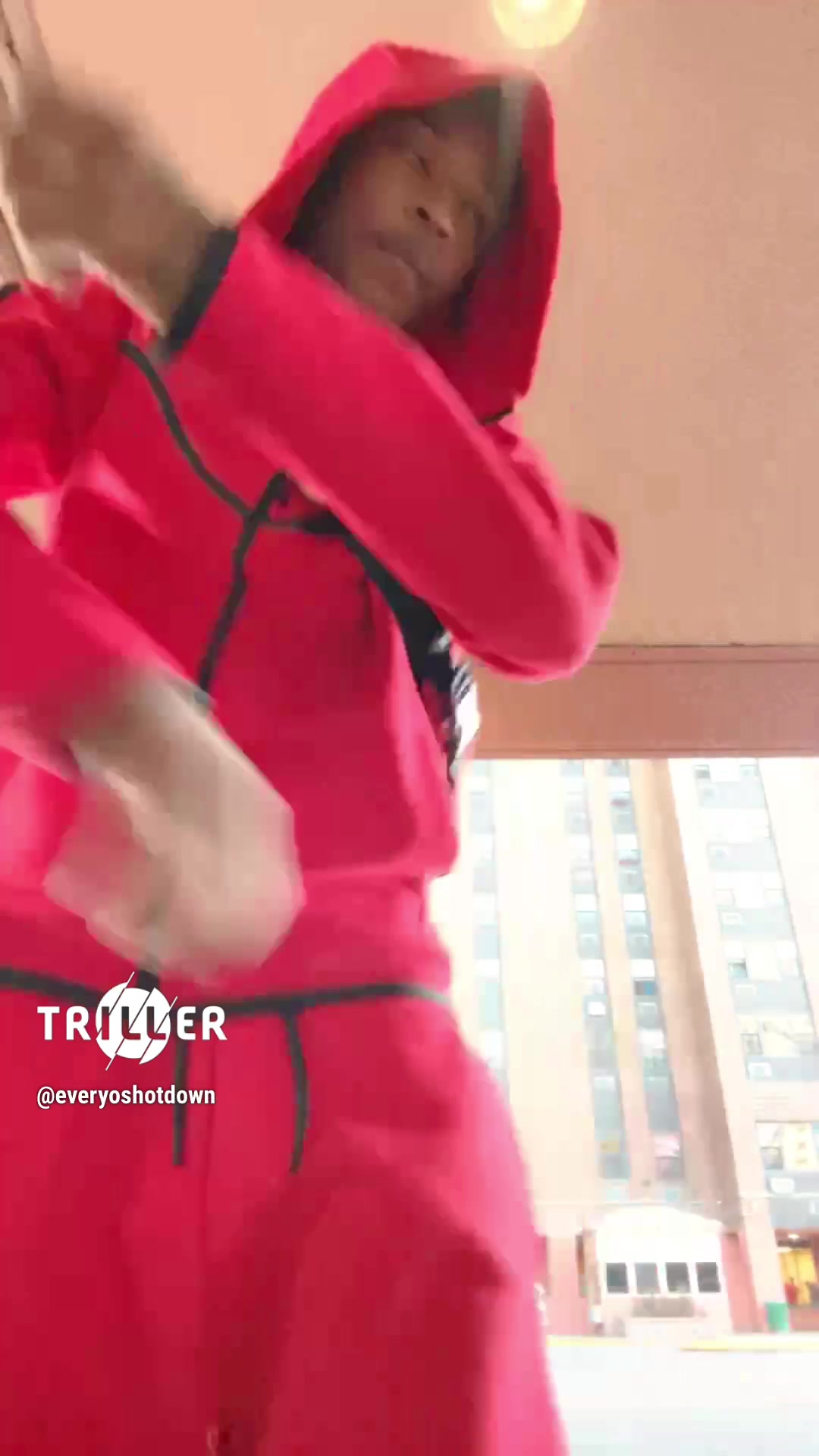 @cblu😍>>