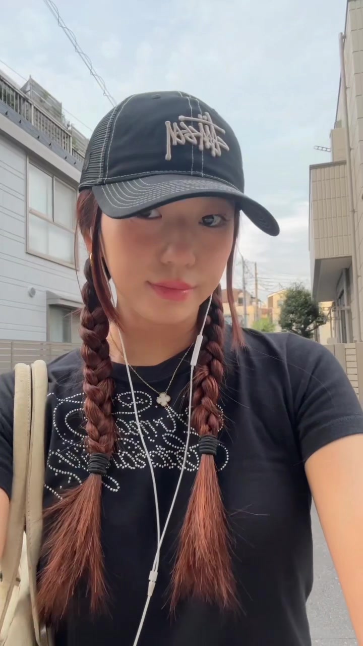 @Larisa ʚ❤︎ɞ