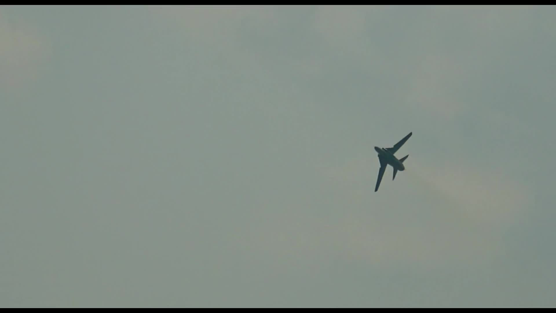 @🛩️