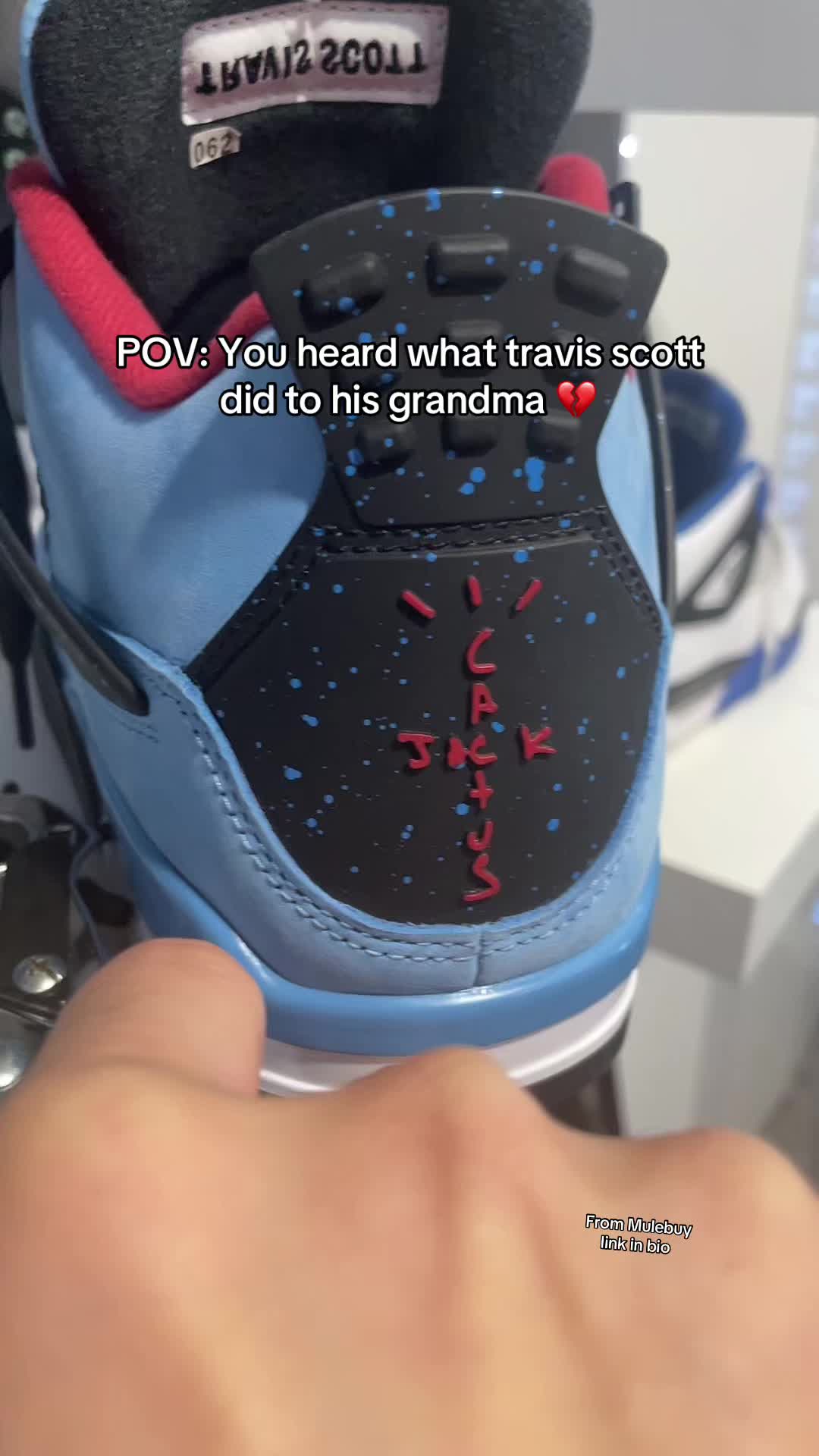 @luvvkicks
