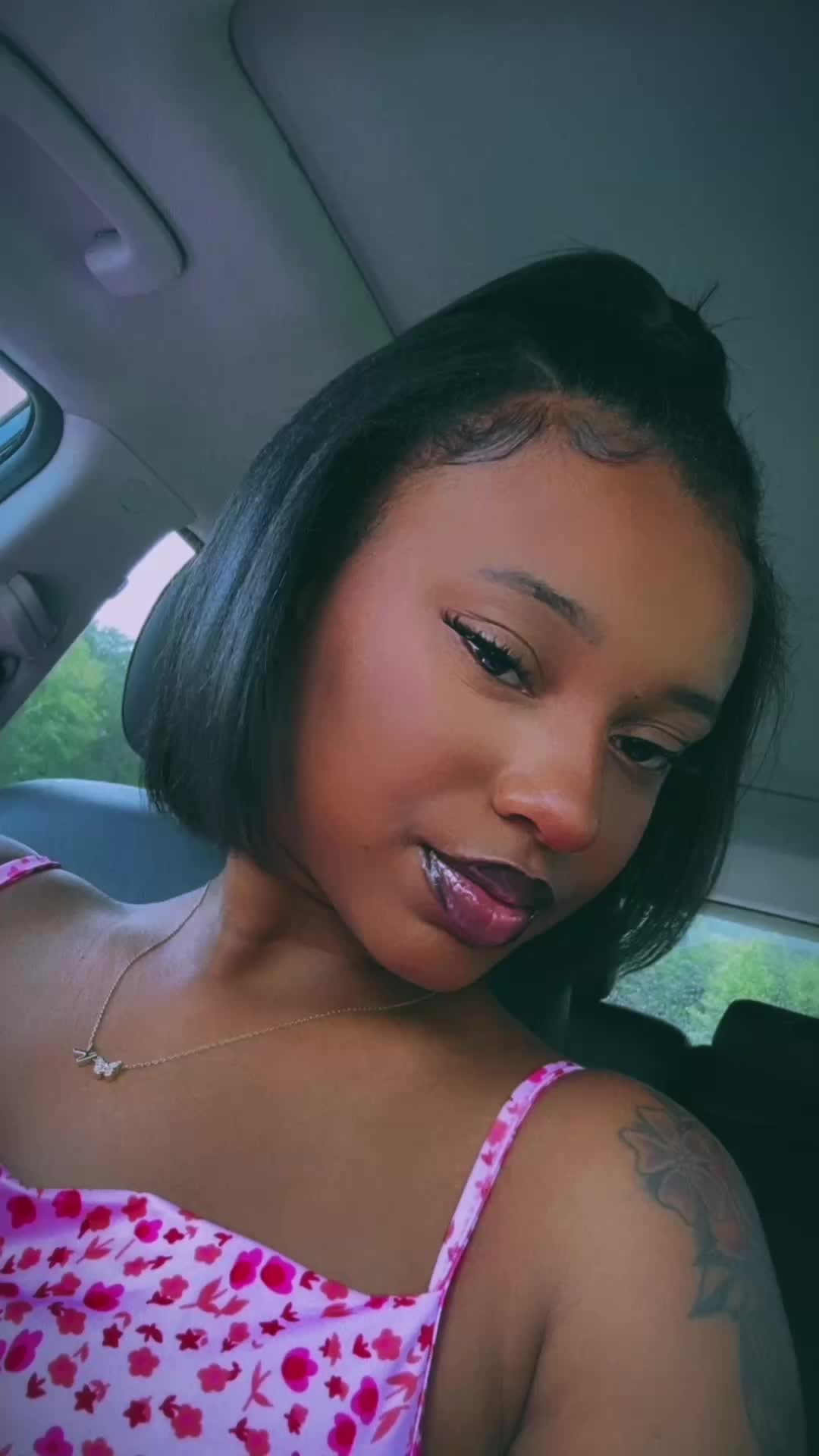 @Moniqual❣️