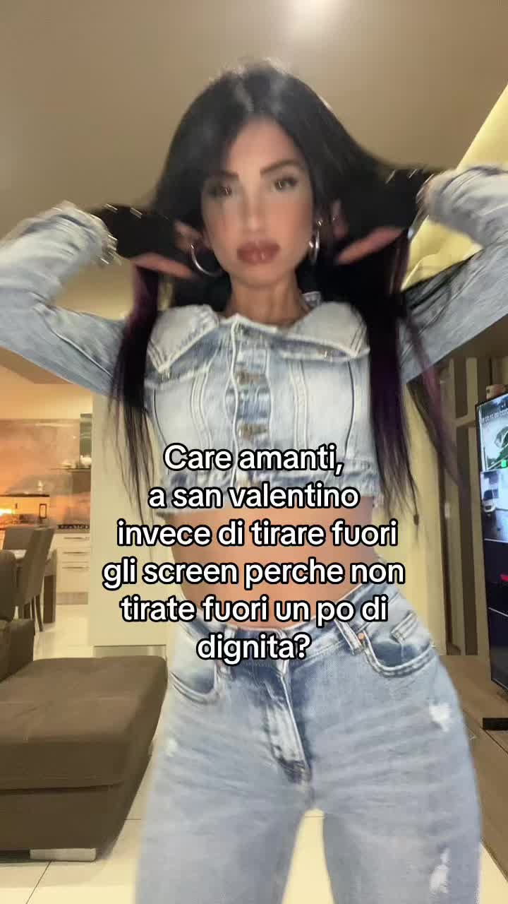 @👑