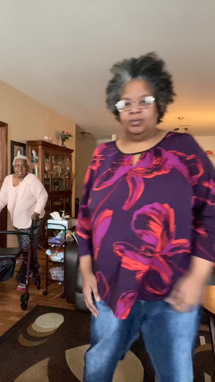 @grannycoybundy