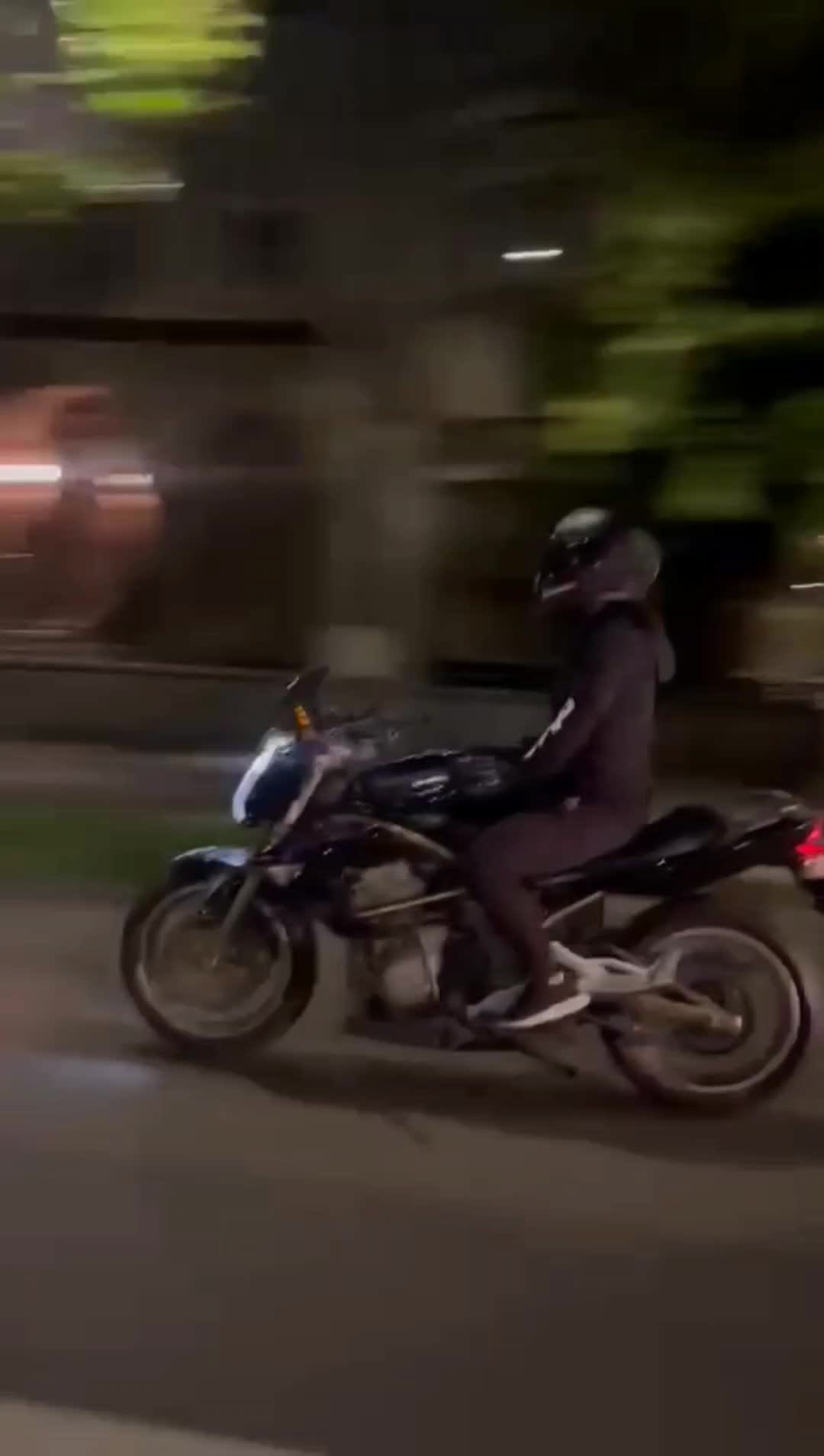 @Andra Octavian