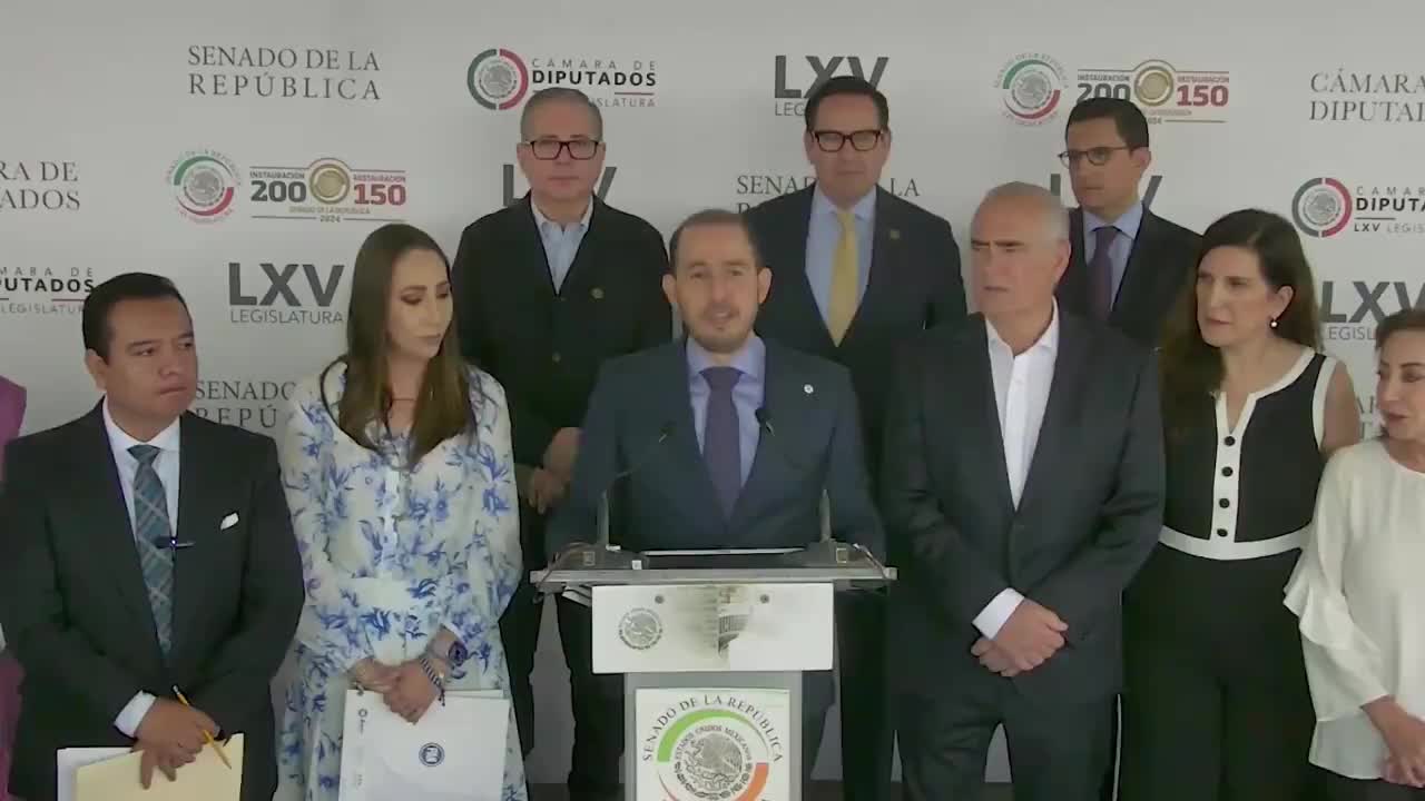 @Todo es Política