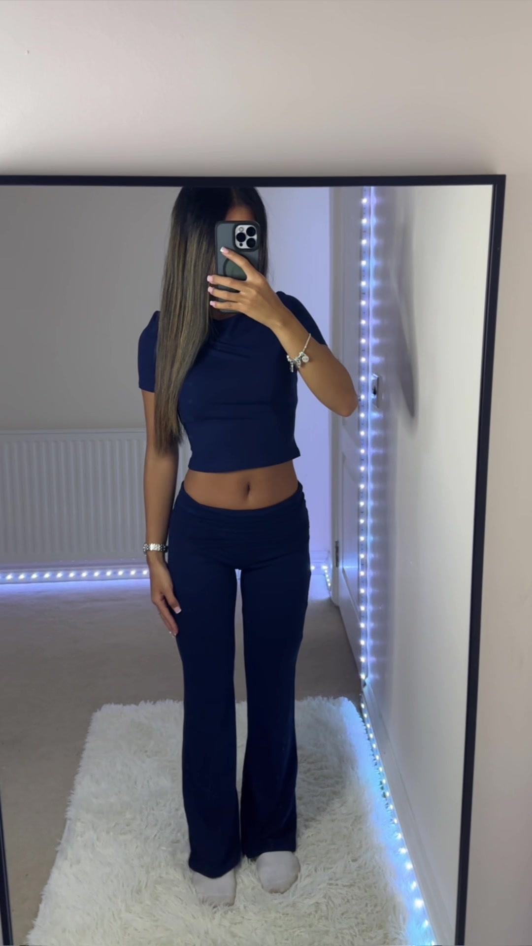 @Onn