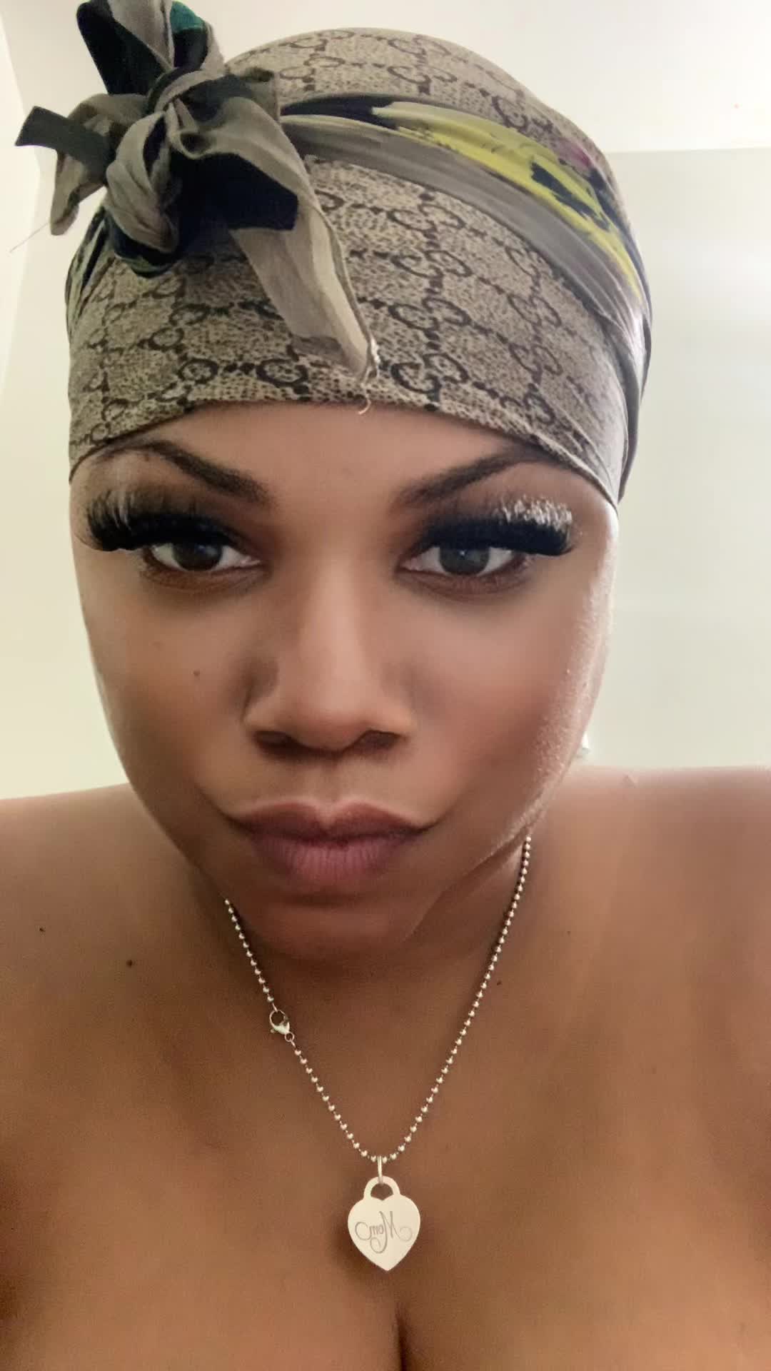 @Herbelivn