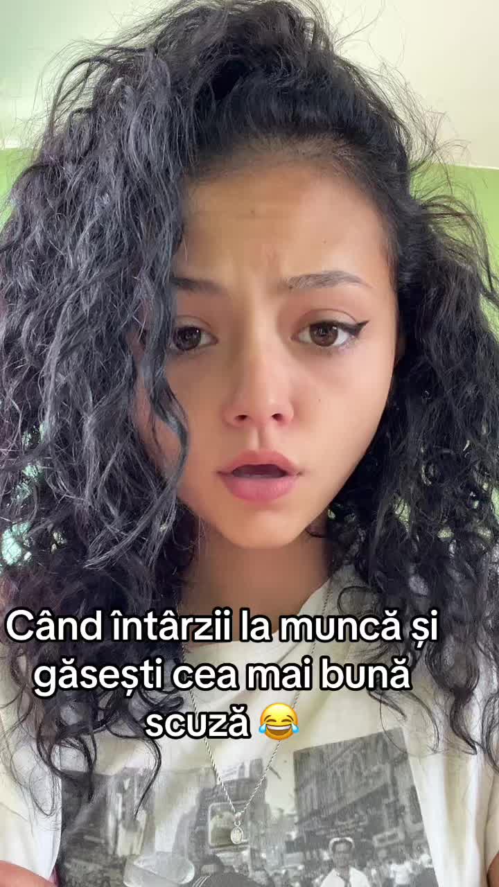 @✨𝒟𝑒𝓃𝒾𝓈𝒶✨