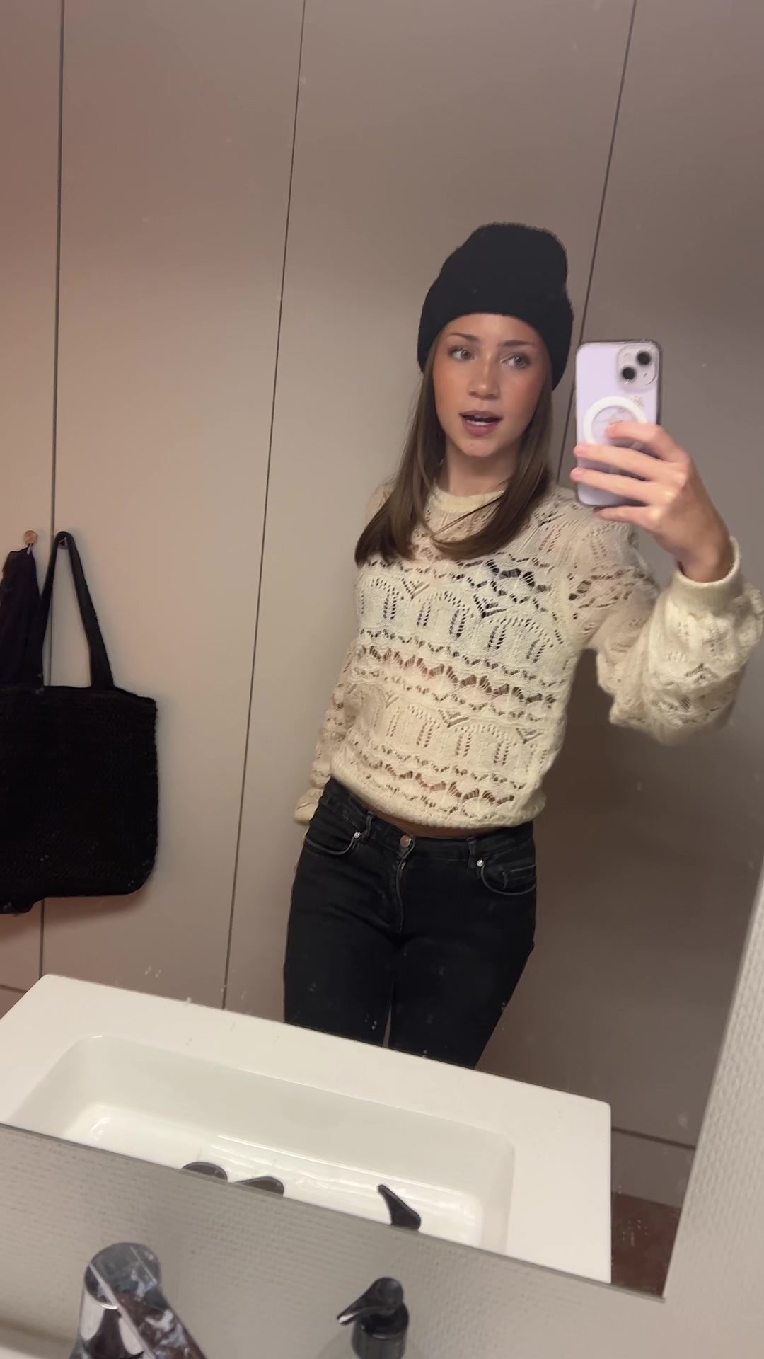 @(Ellen)