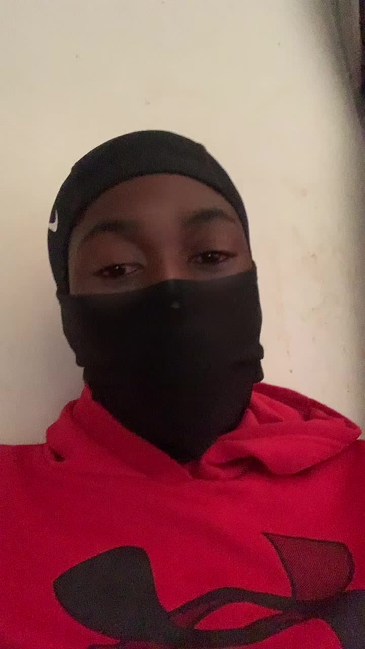 @𖣂