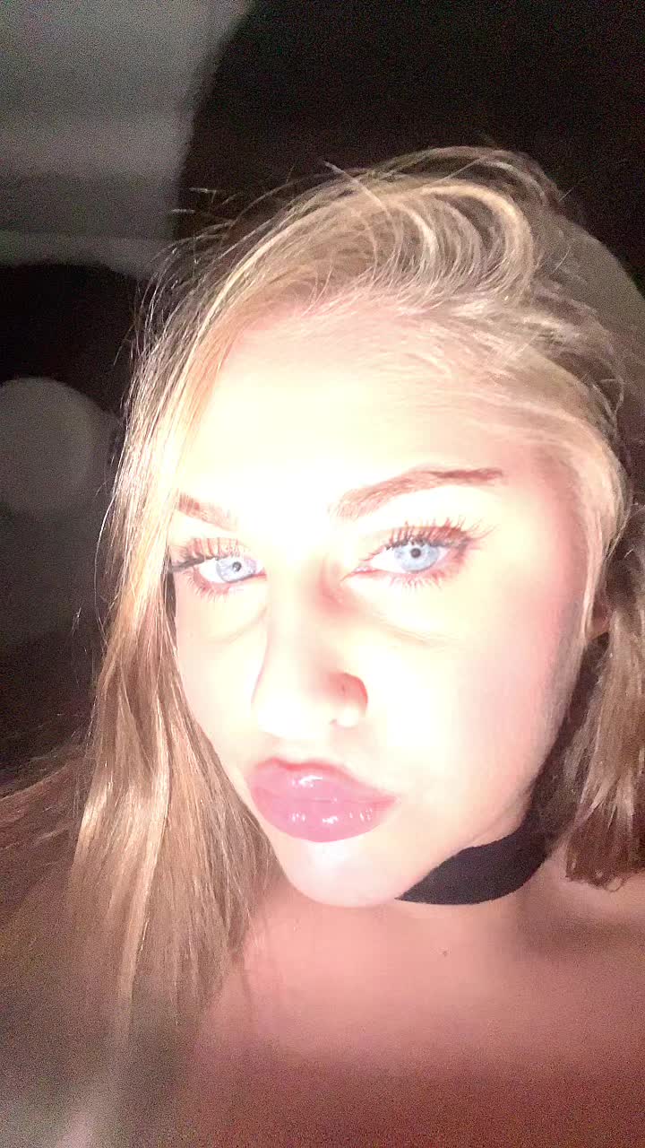 @Mikii🪬