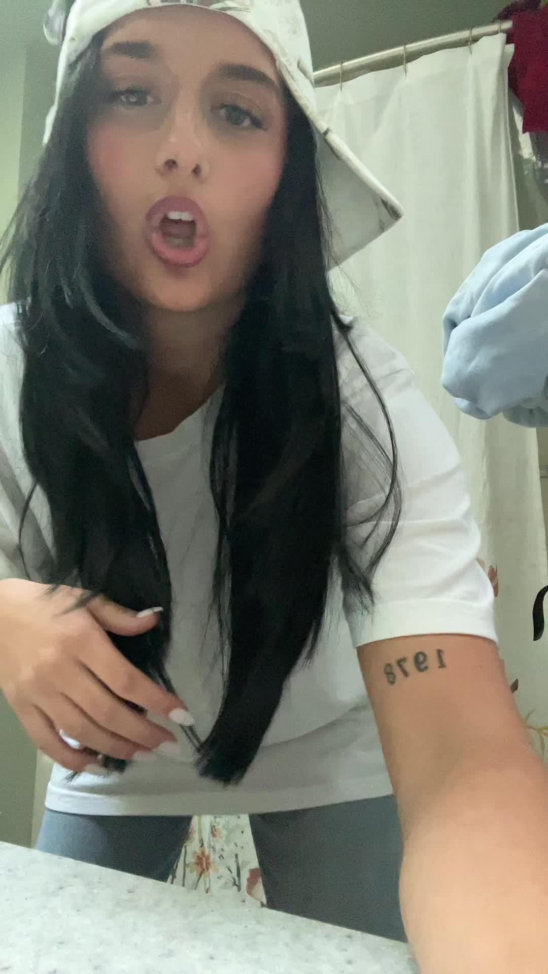 @poopqueen69