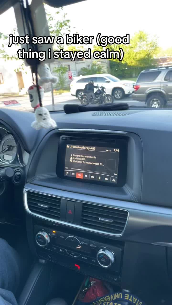 @Melinoe 🦌𖤐