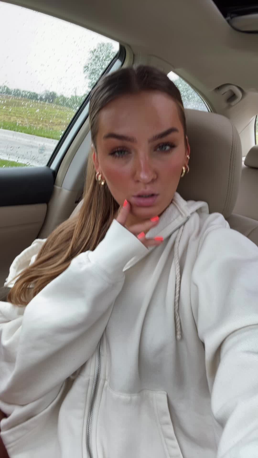 @Diana🦋