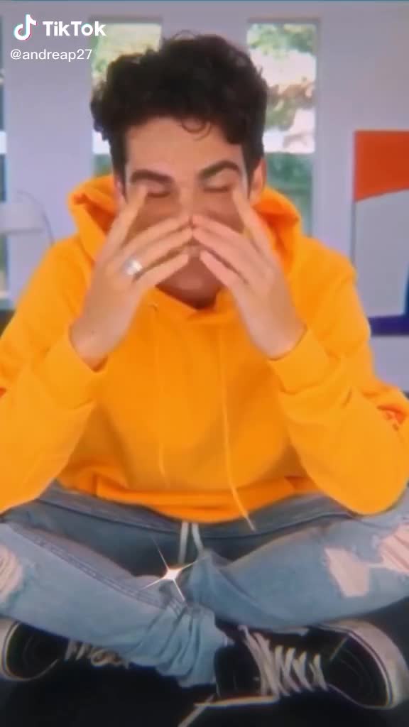 @🤍