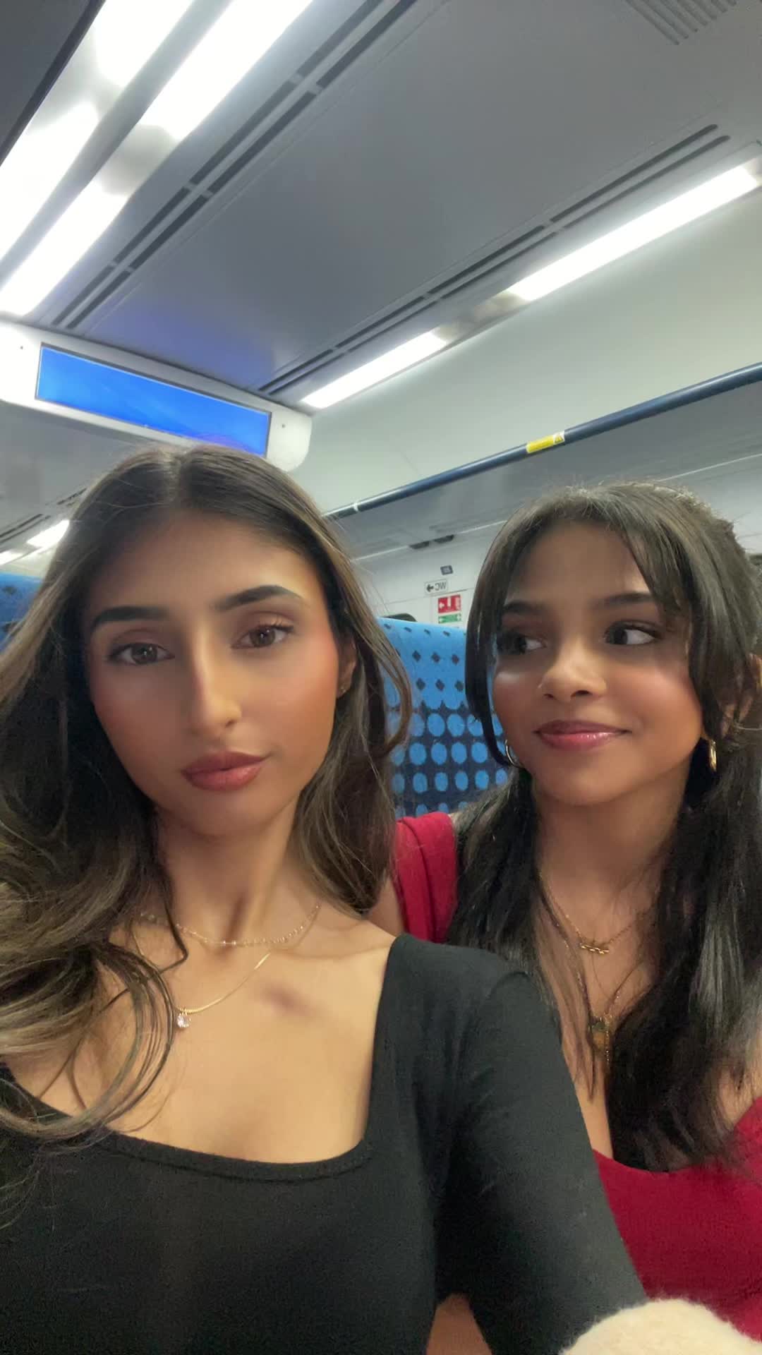 @harinaa