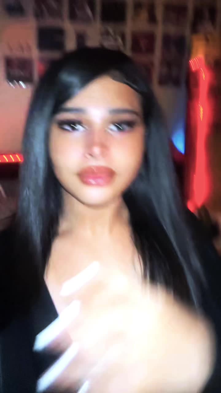 @Kam🕷️