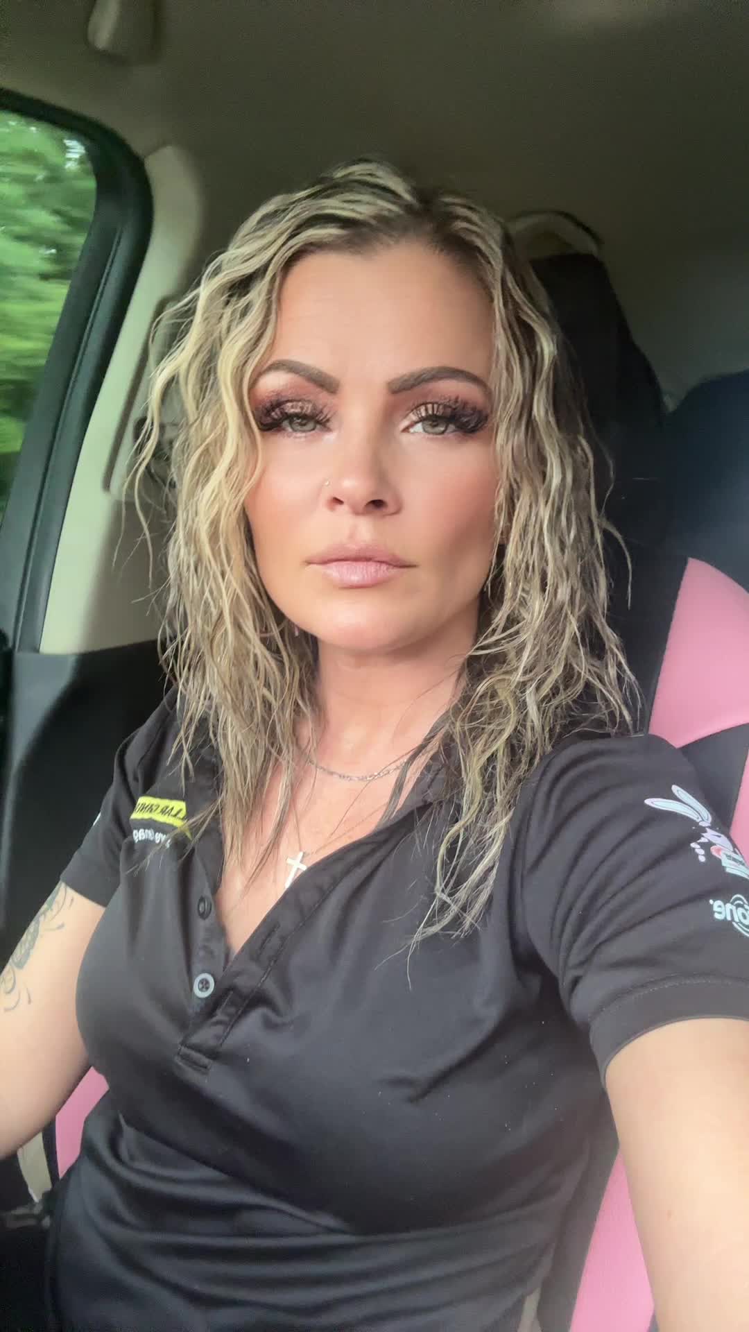 @JessicaXoxo 💋💋✌️