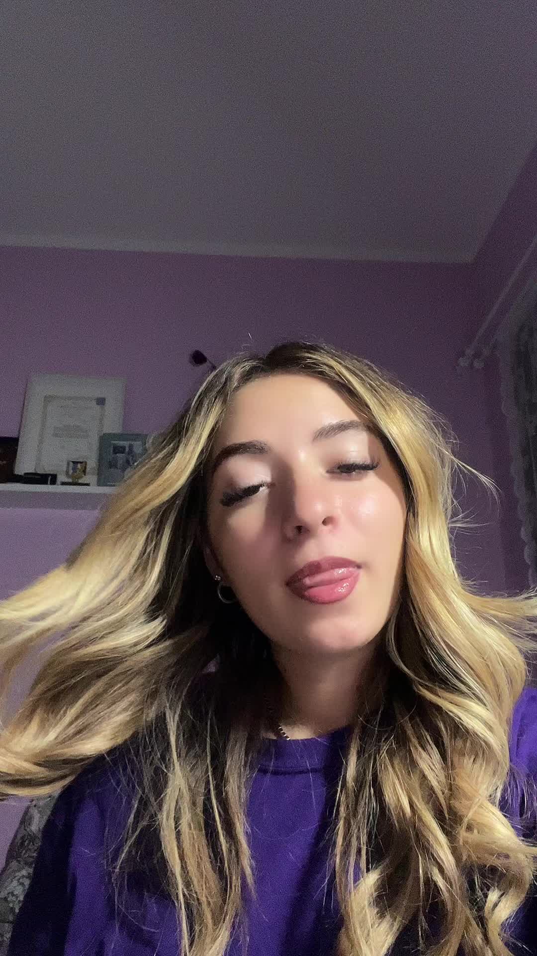 @𝔢𝔩𝔢𝔬𝔫𝔬𝔯𝔞👸🏼
