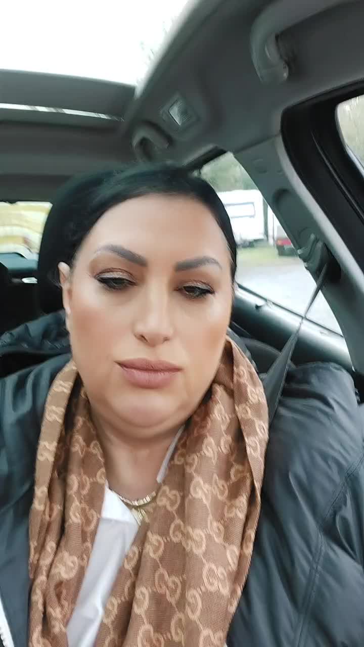 @Elisaaaaa