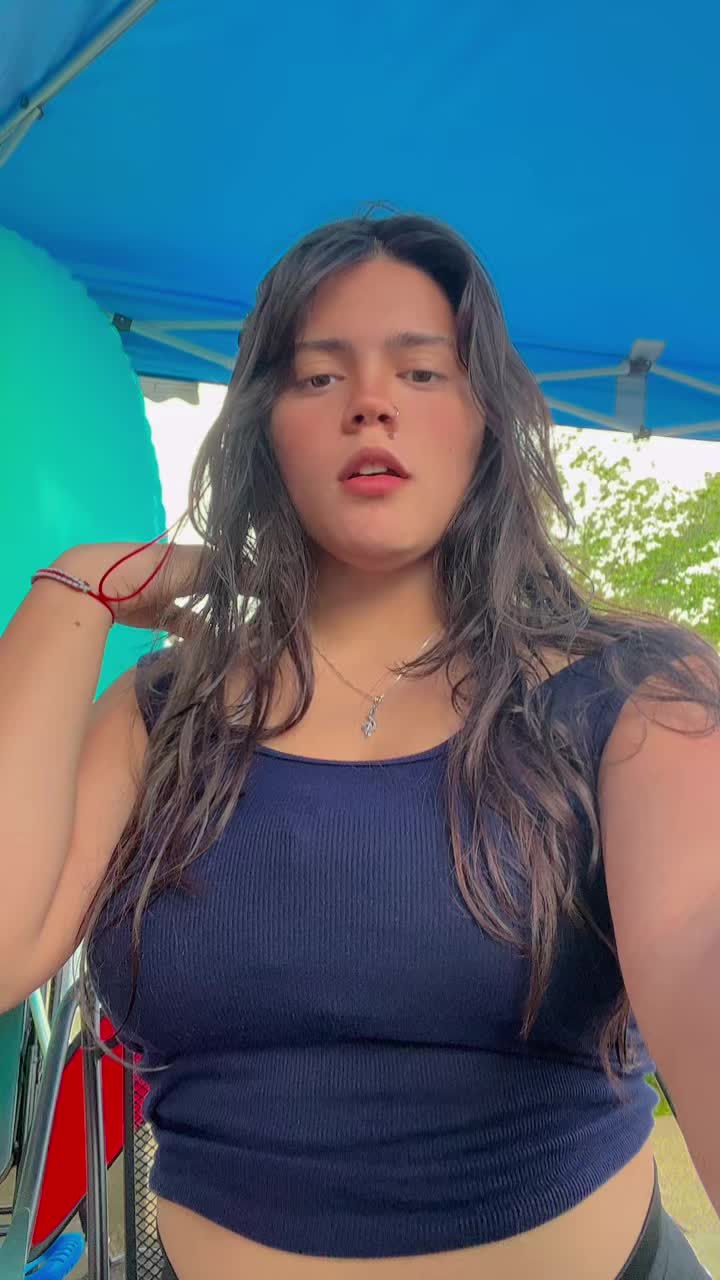 @Achsyaned1007