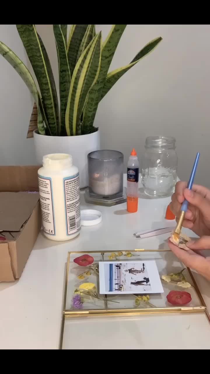 @FaithandFleurShop