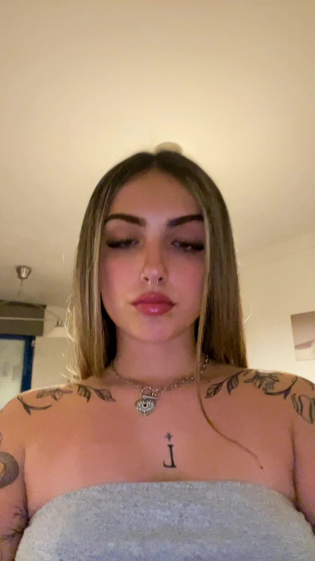 @laurassantoss._