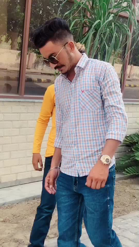 @i am vijay 🔵™