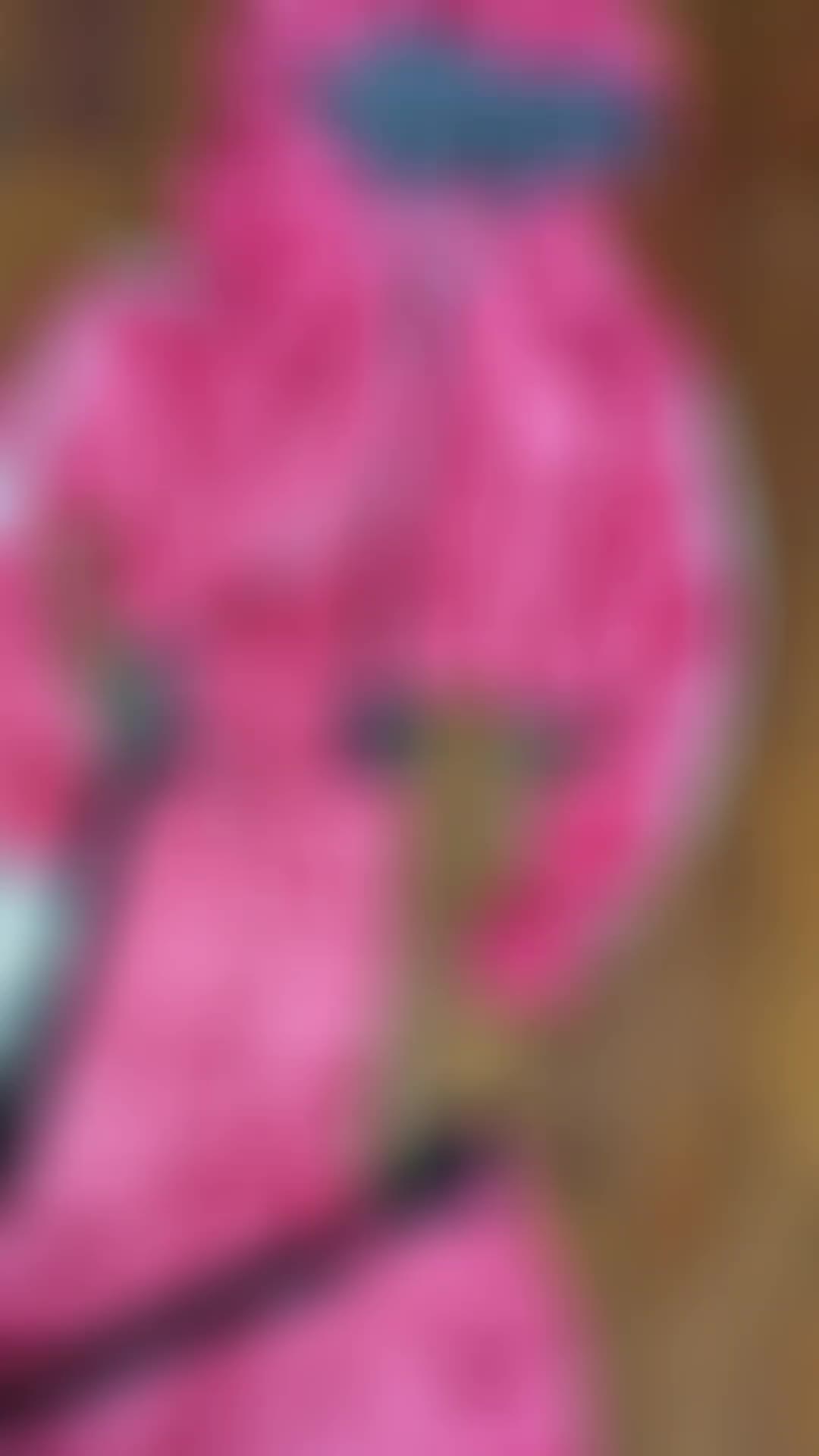 @genis.donna