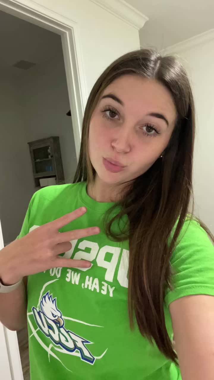 @Jazmyn1012