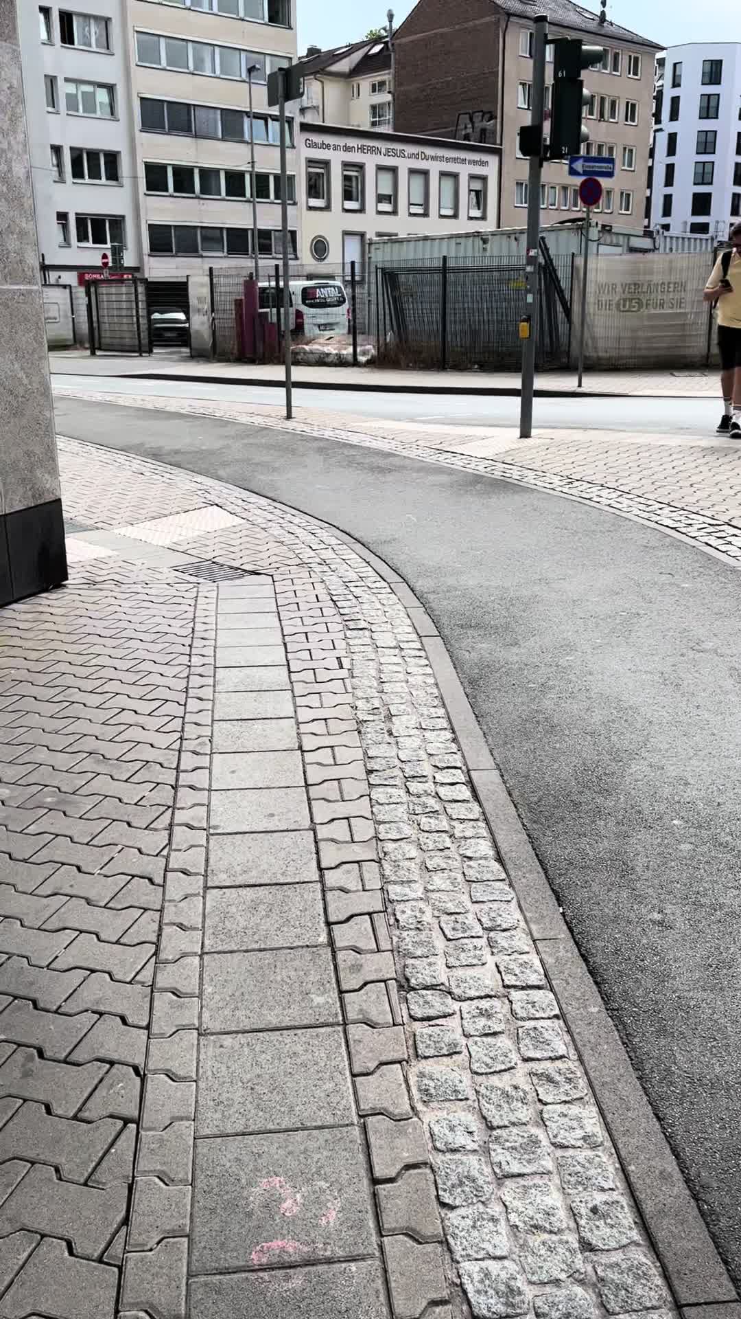 @Vincenzo Labartino