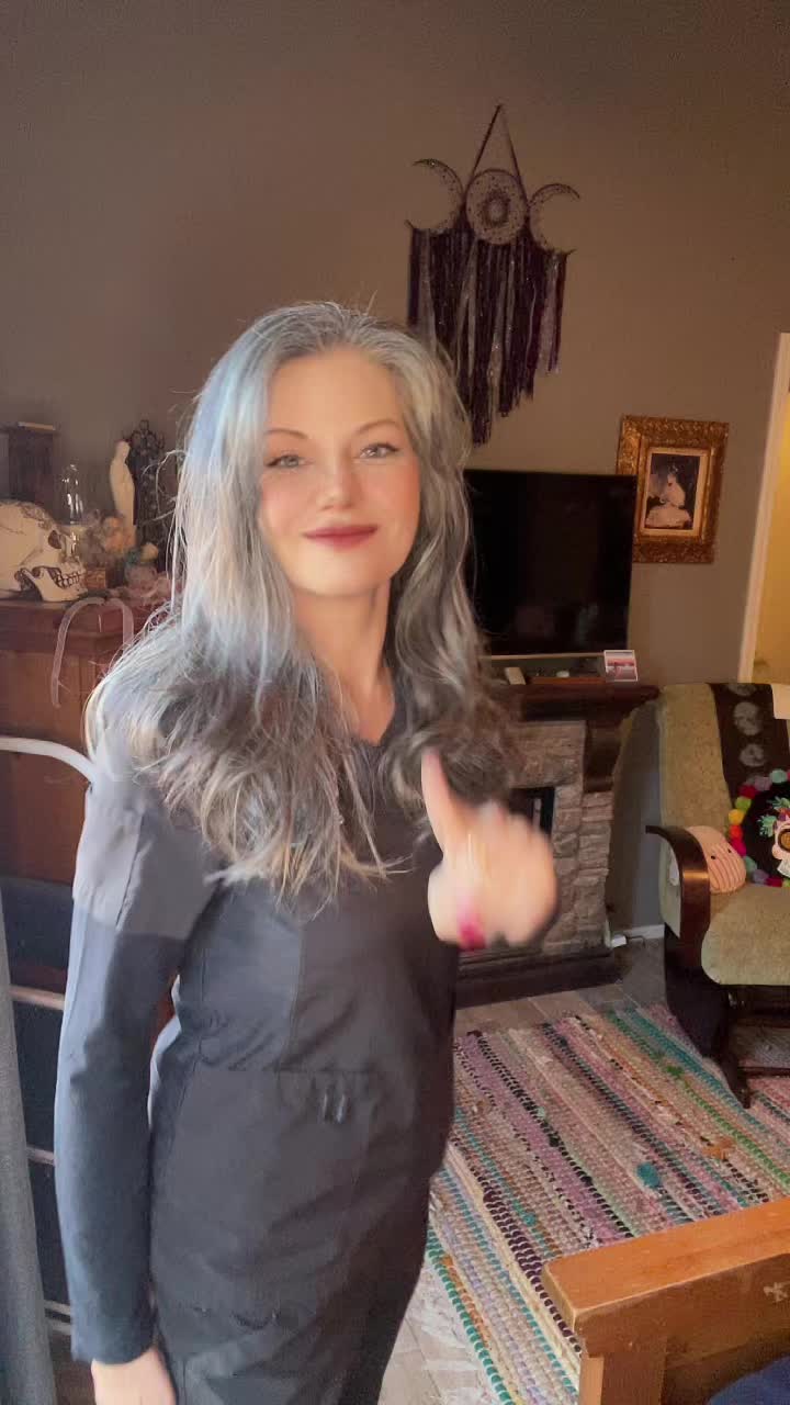 @Crazy&ensp;Old&ensp;Lady&ensp;On&ensp;Tiktok