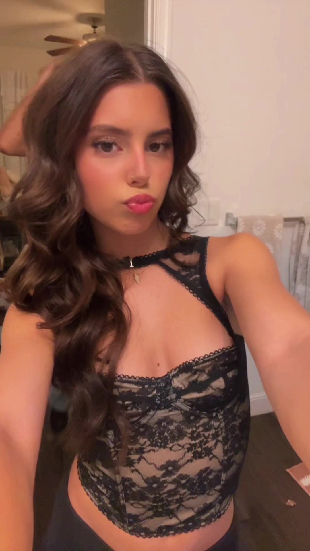 @🪩💋ella.demarco🍒🍸