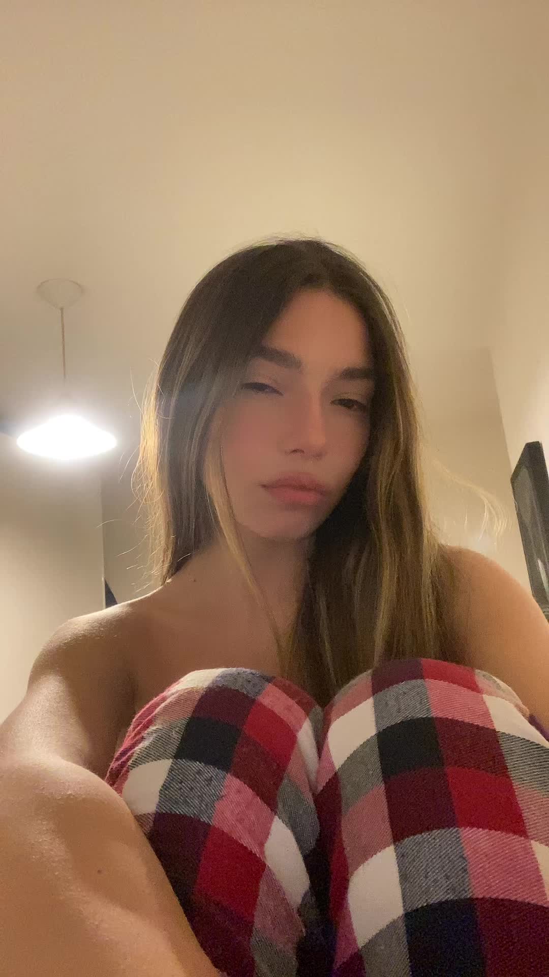 @uzi2801