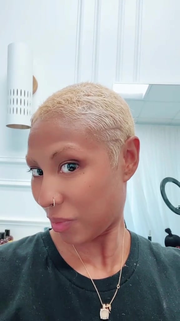 @Jas The Barberdoll