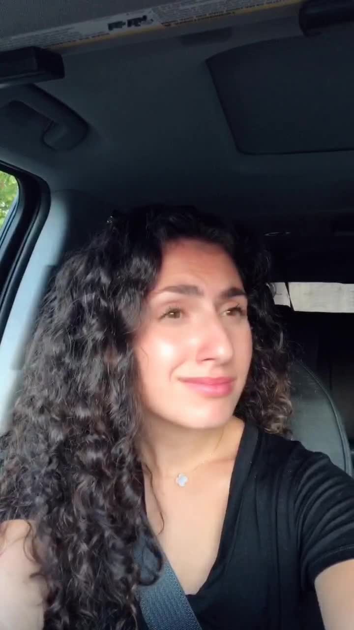 @batshitmama