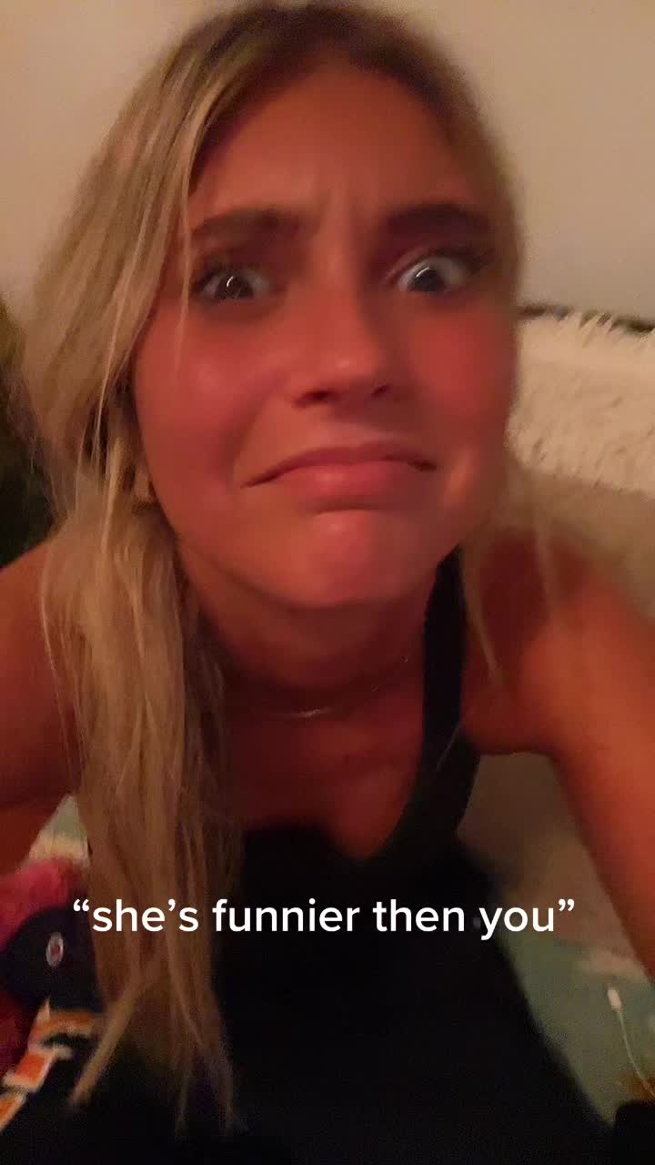 @malloryselzerrr