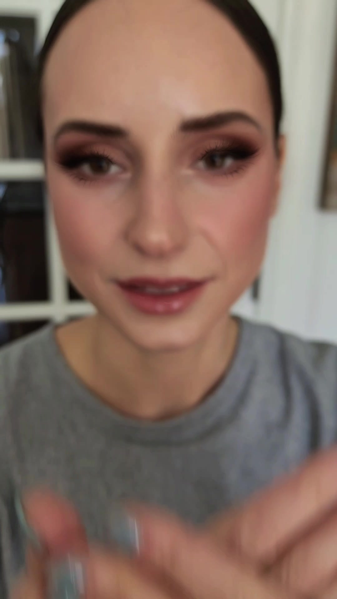 @TheGlamHippie