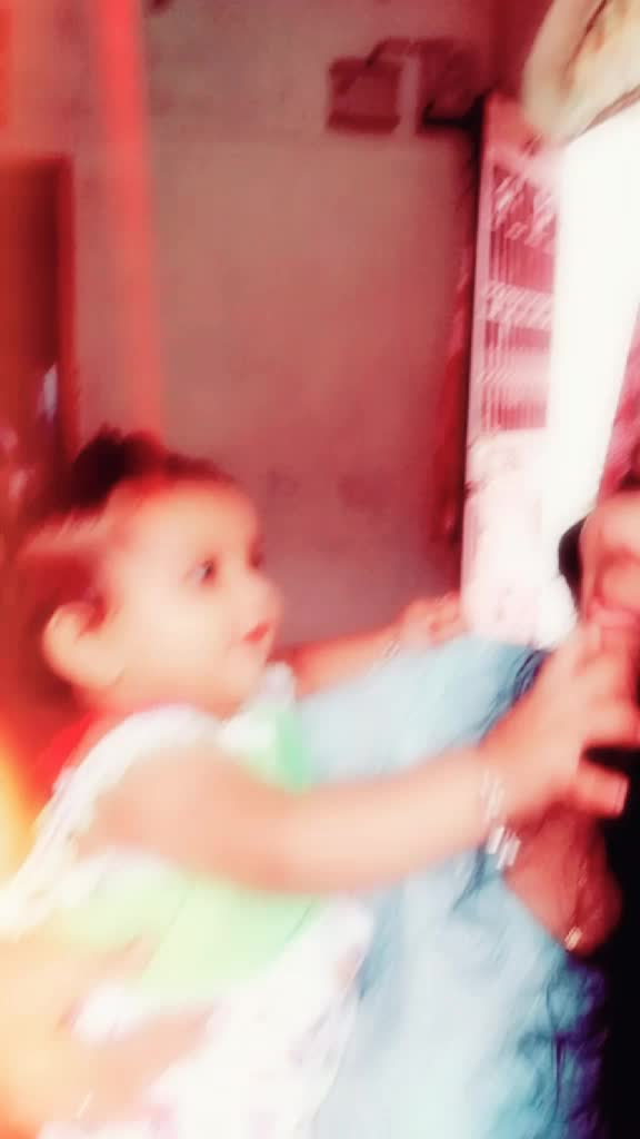 @Reenaroy(😘😘😘😘)